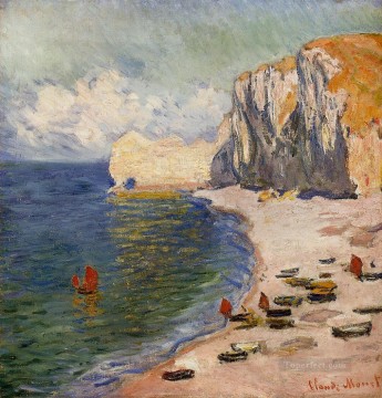 風景 Painting - 浜辺とアモンのファレーズ クロード・モネ